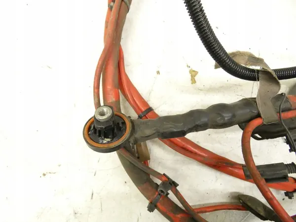 BMW Z4 E89 Akun Pluskaapeli OEM 9189950 image 3