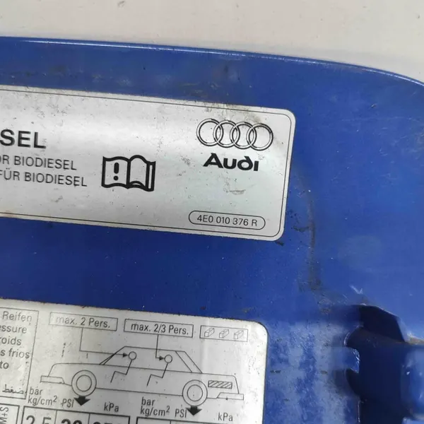 Tapa de depósito OEM 4E0809857E para Audi A8 D3 image 8