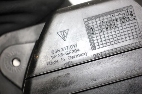 Porsche luchtinlaatkanaal OEM 95B317017 - 2.9L Benzine image 9