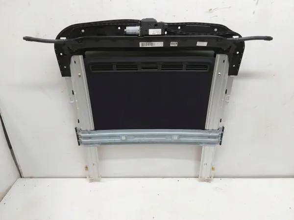 Toit Panoramique Mercedes EQC 400 OEM A2937800000 image 4