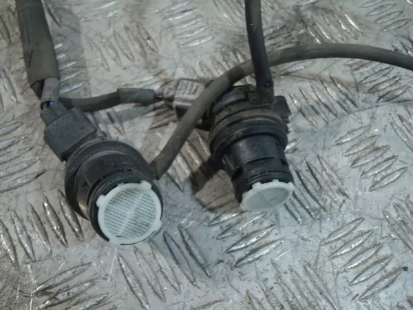 Washer Pump Toyota Prius + Plus 12- OEM 85330-47010 image 2