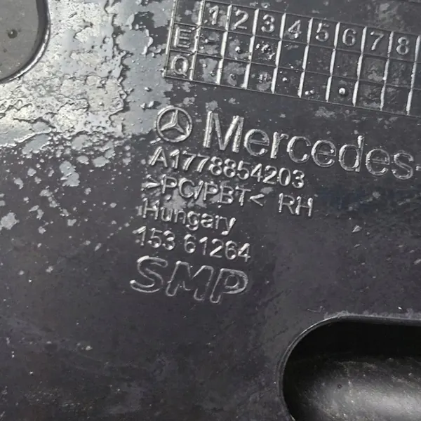 Mercedes A-klasse W177 rechter luchtkanaal OEM A1778853903 image 3