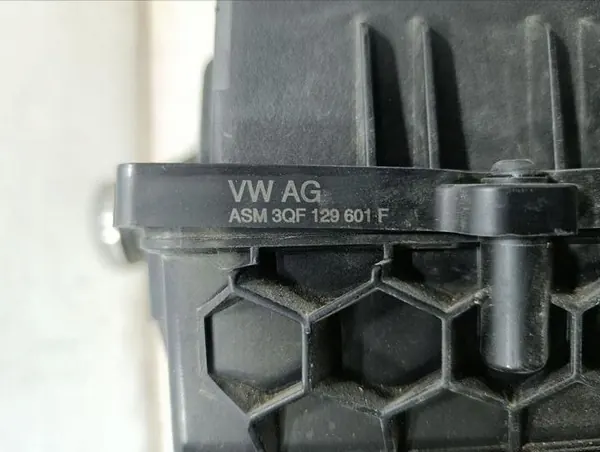 Gebrauchter Luftfilter OEM 3QF129601F für Volkswagen ATLAS image 9