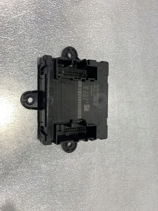 Módulo de porta Jaguar F-Pace OEM FBZ18710 Usado image 2