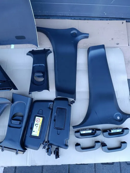 Mercedes W246 Dakbekleding Handvatten Set OEM A2466900150 image 4