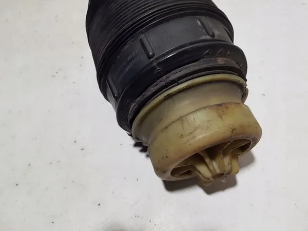 MERCEDES E W212 KOMBI AIRMATIC SUSPENSION BAG RIGHT REAR image 4