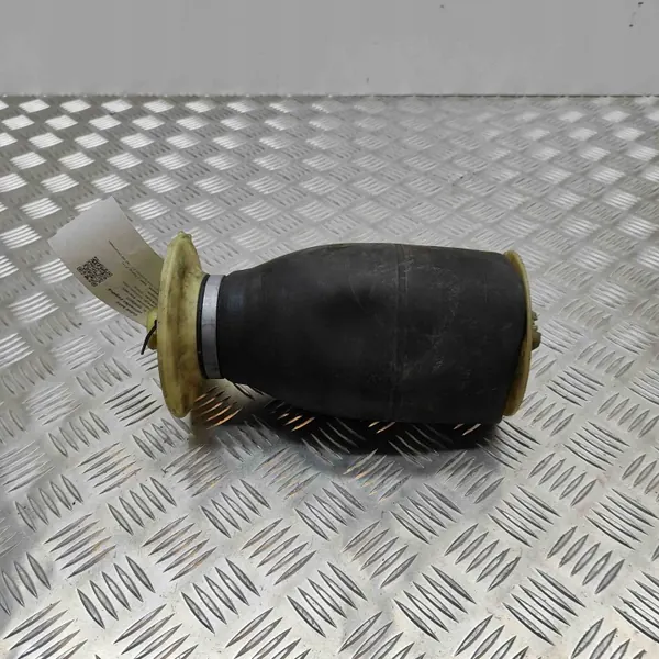 Coussin suspension arrière gauche OEM 6784381 BMW 5 image 2