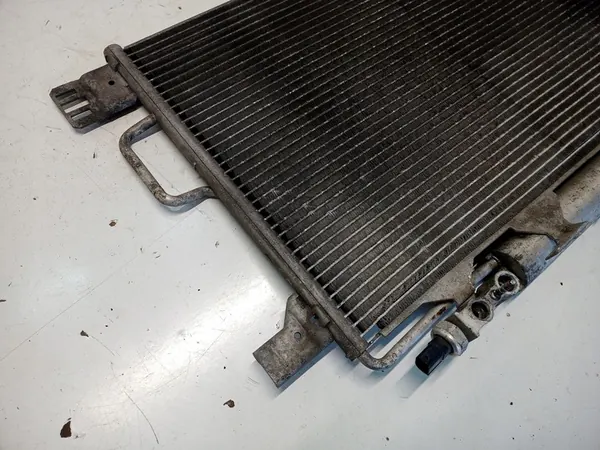 Ilmastointijäähdytin Mercedes CLK W209 A2035002154 image 2