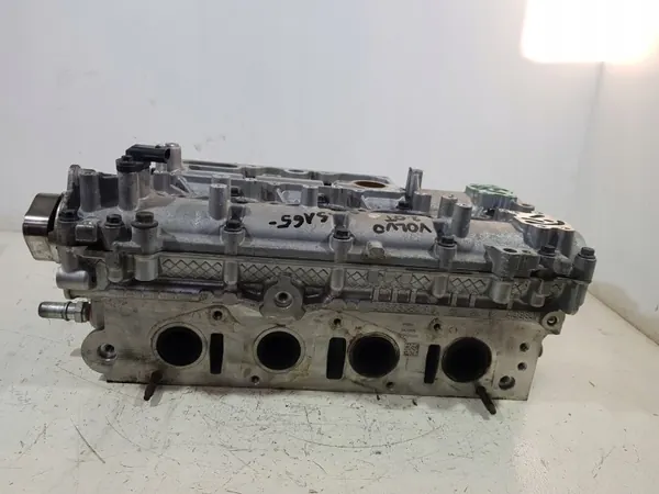 Volvo Moottorin Pää OEM 31375380AA 2.0 B4204T37 image 3