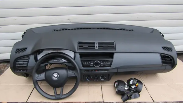 SKODA FABIA 3 III Instrumentpanel Konsol OEM image 2