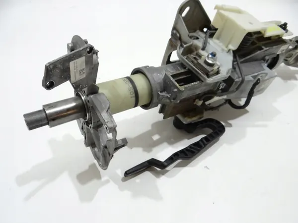 BMW Ohjauspylväs OEM 6788816 E61 LCI:lle image 5