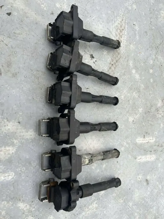 Bobine d'allumage OEM 1703227 pour BMW E39 image 2