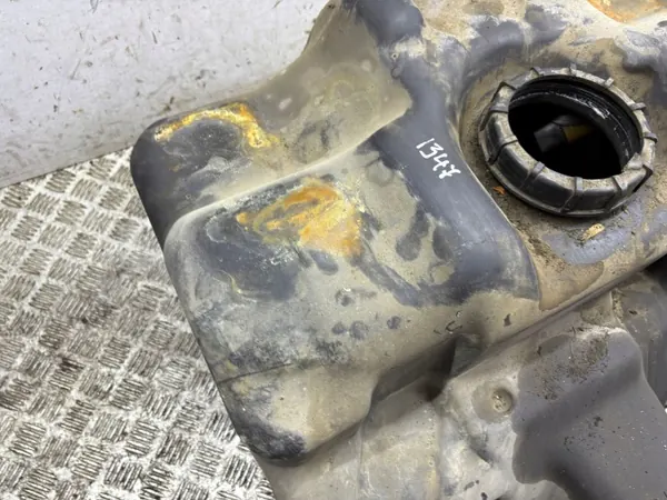 Tanque de combustível OEM 026191 para Porsche 911 996 - Usado image 3