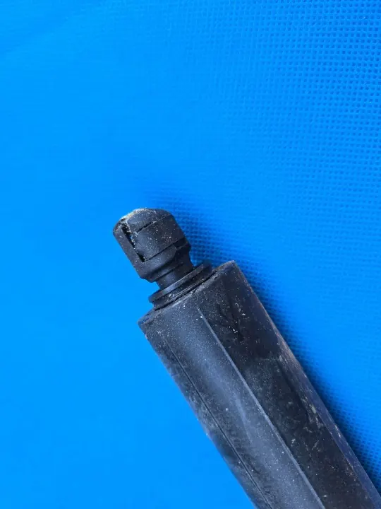 BMW X7 G07 bakluckstöd OEM QUA7638 - Begagnad image 3