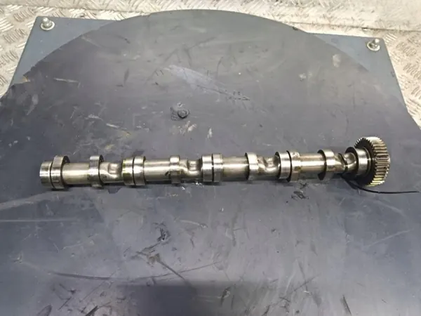 OEM 03L101 Audi A4 B8 A5 2.0 TDI Árbol de Levas image 2