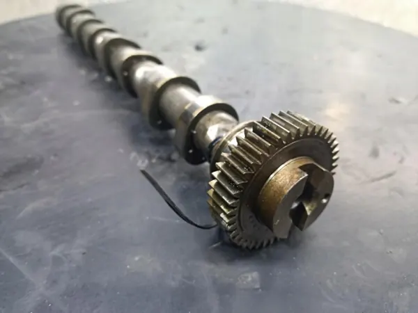 OEM 03L101 Audi A4 B8 A5 2.0 TDI Árbol de Levas image 4