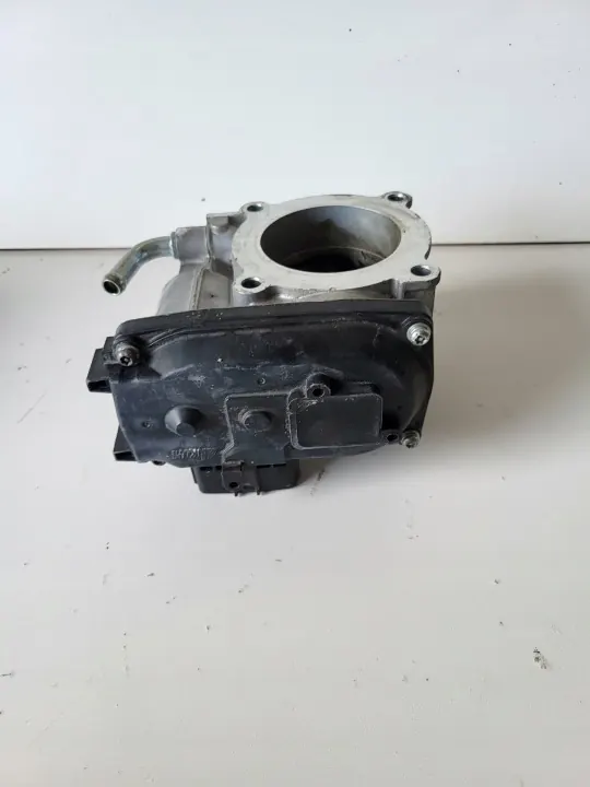 Corps de papillon Mitsubishi OE OEM MITSUBISHI OUTLANDER III 2,4 B image 4