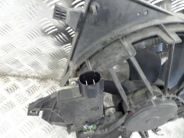 Kylfläktstyrmodul Ford Focus III C-Max II Transit Connect DV61-8C607-AB image 3