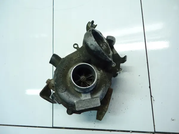 Turbo compresor BMW 1 E81 E87 2.0D image 3