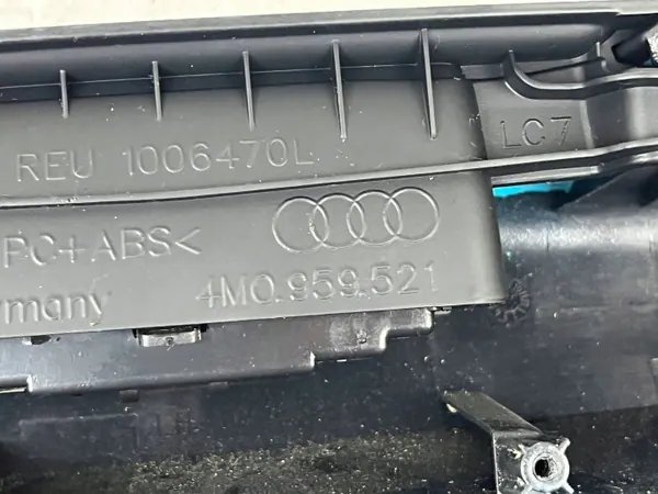 Käsisijarrun suojus OEM 4M0959521 Audi Q7 4M:lle image 10