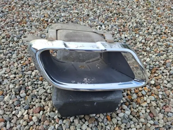 OEM 8074190 Oikea pakopää BMW X5 X6 X7 2018- image 2