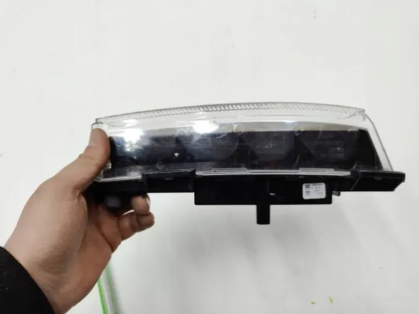 Mercedes Classe C W204 DRL LED Esquerdo Dianteiro A2049069100 image 3
