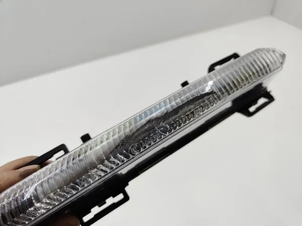 Mercedes Classe C W204 DRL LED Esquerdo Dianteiro A2049069100 image 4