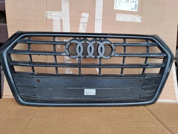 Grille de radiateur Audi Q5 II OEM 80A853651C image 2