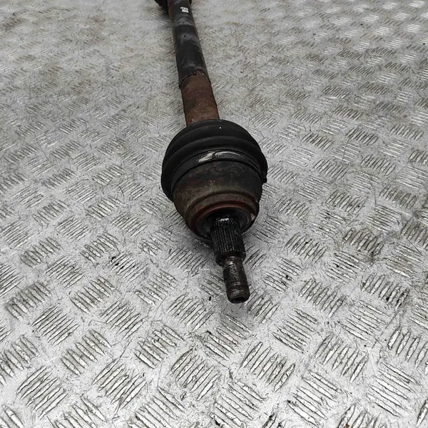 Fram höger axel VW Beetle Cabrio 1.6L OEM 1J0407272NN image 6