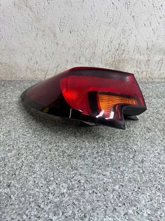 Lámpara Trasera Izquierda Astra K 2015-2022 image 2