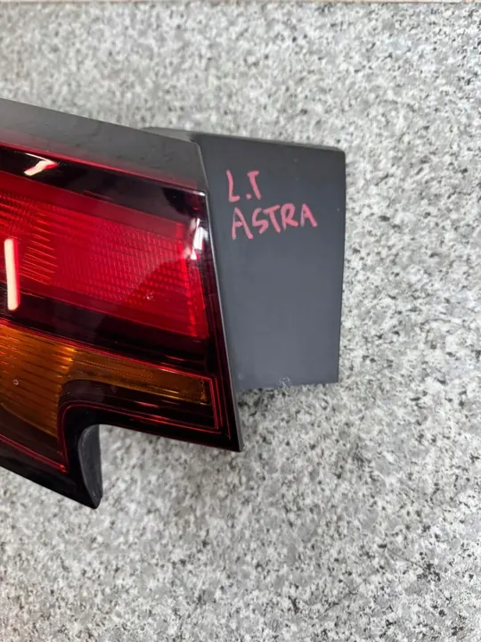 Lámpara Trasera Izquierda Astra K 2015-2022 image 4