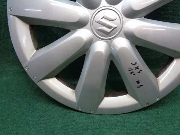 Enjoliveur OEM 43250-79J10 pour Suzuki SX4 2006-2014 image 4