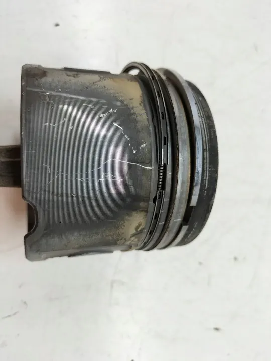Kolben Pleuel 3.0 D M57 BMW 5er E39 OEM image 4