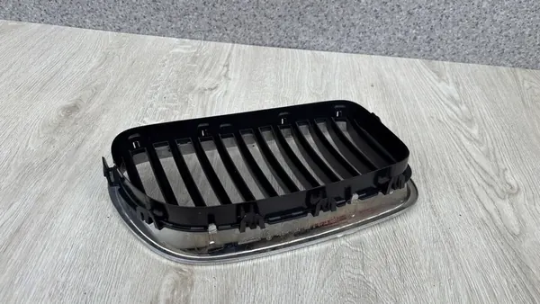 Vänster njurgrill BMW 5 F10 F11 51137200727 image 3