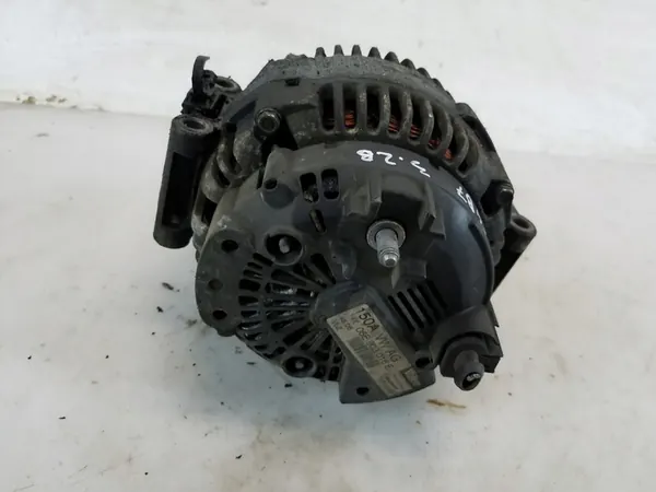 Vaihtovirtageneraattori Audi A4 B7 3.2 FSI image 2