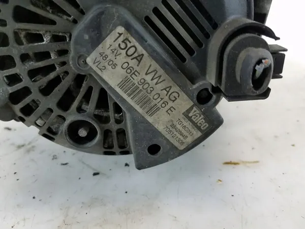 Vaihtovirtageneraattori Audi A4 B7 3.2 FSI image 3