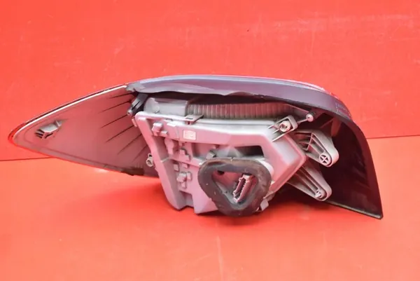 Lámpara Trasera Derecha Mercedes Clase A W176 12-18 A1769060200 image 3