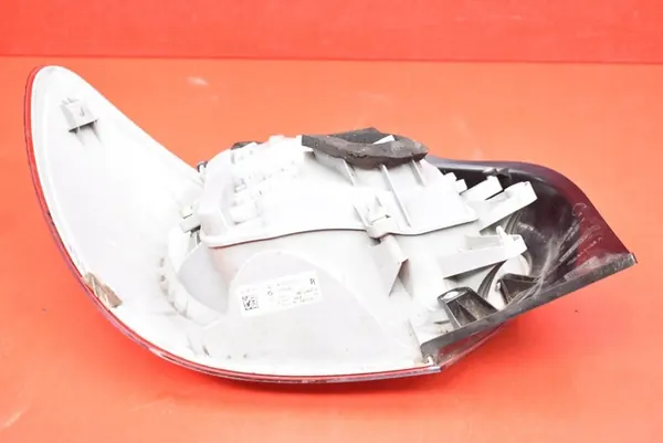 Lámpara Trasera Derecha Mercedes Clase A W176 12-18 A1769060200 image 6