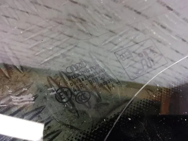 Begagnad Audi OE bakre höger ruta OEM 43R001595 image 3