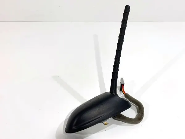 Antenne OEM 89450-37010 pour SsangYong Torres Crossover image 2