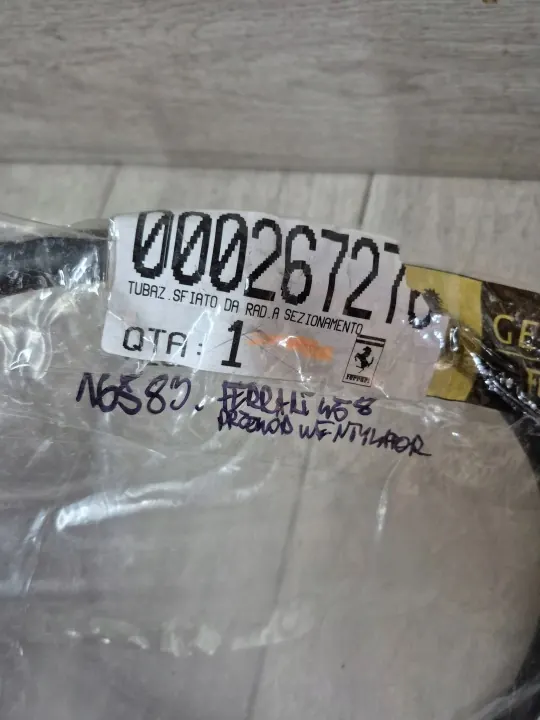 OEM 267276 Lüfterschlauch für Ferrari 458 - Gebraucht image 3