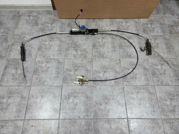 Porsche 996 mjukt tak motor mekanism OEM 99662412200 image 2