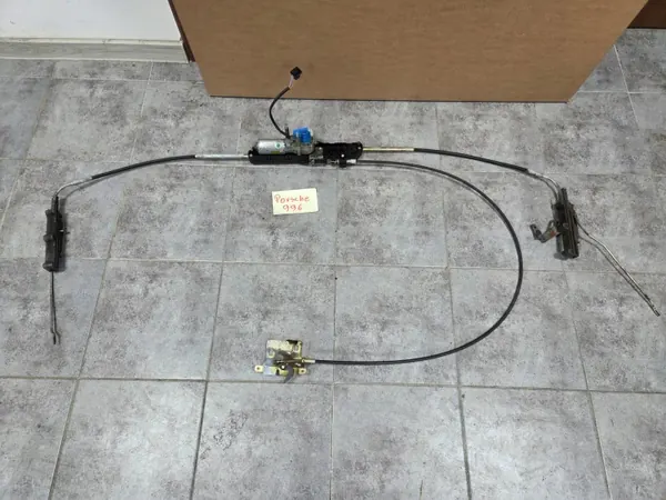 Porsche 996 mjukt tak motor mekanism OEM 99662412200 image 7