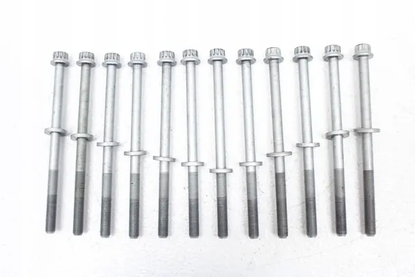 Ensemble de boulons de culasse 12pcs Subaru Impreza Forester image 1