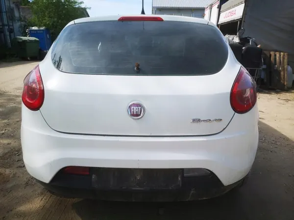 Öljypumppu Fiat Bravo OEM 55207179 1.6L 2010 image 9