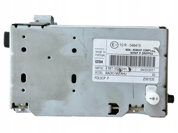 Radio-Navigationsleser Ford Fiesta MK7 2017 OEM E1BT-18C815-HL image 3