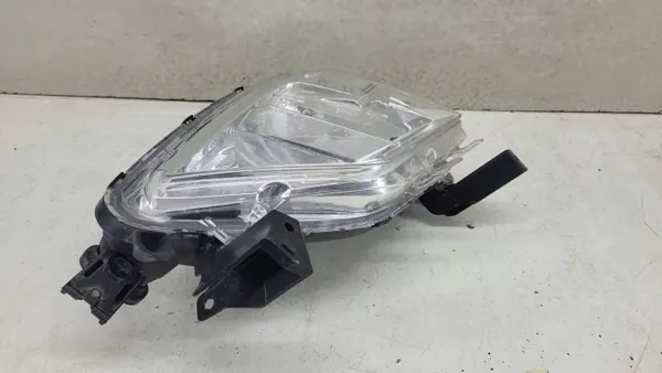 Faro Halógeno Mitsubishi Eclipse Cross Delantero Izquierdo OEM KOL20105 image 3