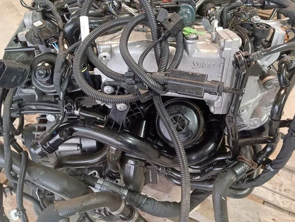 Motor completo Audi A4 B9 A5 Q5 2.0 TDI DETA image 8