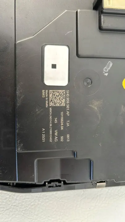 Sisävalo Seat Leon OEM 5N0959561AP image 3