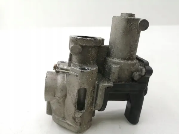 EGR-venttiili Audi A4 S4 B8 2008 OEM 059131501D image 5